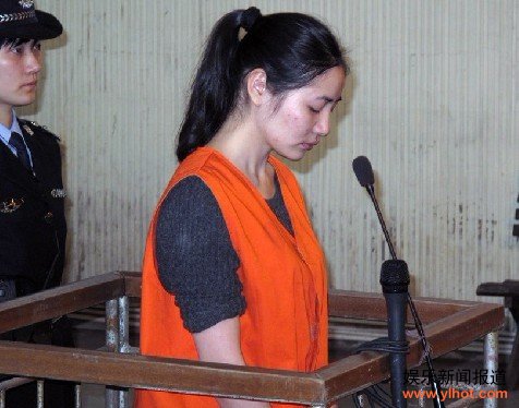 ��ģ���������Ƽ�ʻ ��Ժ��ײ���˺�����������Ա�������У�